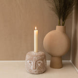 Kolibri Home | Kaarsenstandaard - Candle Face - 12cm hoog - Sand - plantforyou.nl